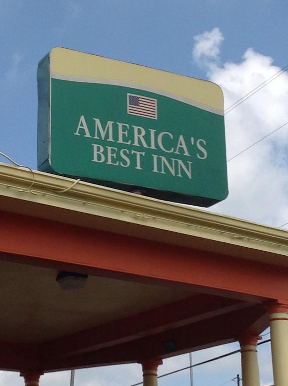 America'S Best Inn Montgomery Монтгомъри Екстериор снимка